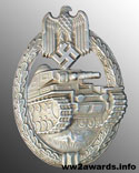 Нагрудный знак За танковую атаку